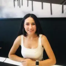 Psk. Dan. Duygu Özdemir — Antalya. Portre fotoğrafı.