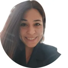 Psk. Özlem Demiralp — Ankara. Portre fotoğrafı.