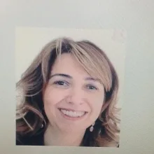 Prof. Dr. Meltem Uğraş — İstanbul. Portre fotoğrafı.