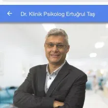 Dr. Öğr. Üyesi Ertuğrul Taş — Psikoloji, Samsun. Portre fotoğrafı.