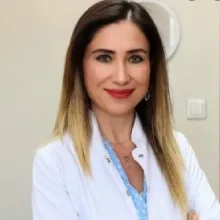 Prof. Dr. Özlem Evliyaoğlu — Kadın Hastalıkları Ve Doğum, Ankara. Portre fotoğrafı.