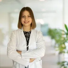 Dyt. Zeliha Erturgut — Diyetisyen, Burdur. Portre fotoğrafı.