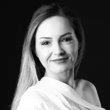 Dr. Dt. Elif Merve Mavi — İstanbul. Portre fotoğrafı.
