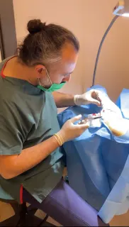 Op. Dr. Doğan Fakıoğlu profilinde yer alan galeri fotoğrafı.