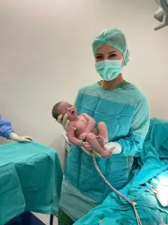 Doç. Dr. Emine Öztürk profilinde yer alan galeri fotoğrafı.