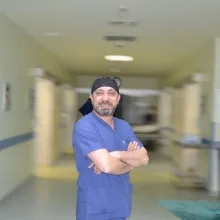 Op. Dr. Abidin Yıldırım — Üroloji. Portre fotoğrafı.