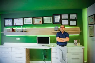 Prof. Dr. Zafer Özgür Pektaş profilinde yer alan galeri fotoğrafı.