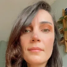 Psk. Dan. Sanaz Eliyas — Psikolojik Danışma ve Rehberlik, İstanbul. Portre fotoğrafı.