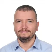 Prof. Dr. Aytun Çanga — Kardiyoloji, Ankara. Portre fotoğrafı.