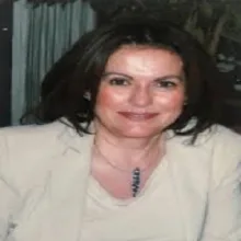 Prof. Dr. İpek Türktaş — Çocuk Alerjisi, Ankara. Portre fotoğrafı.