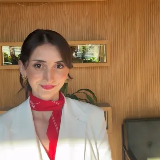 Dyt. Gonca Şeneroğlu profilinde yer alan galeri fotoğrafı.
