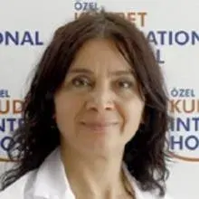 Prof. Dr. Gülümser Heper — Kardiyoloji, Çankaya, Ankara. Portre fotoğrafı.