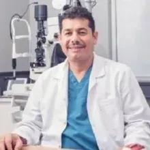 Op. Dr. Davut Özbay — Göz Hastalıkları, Denizli. Portre fotoğrafı.