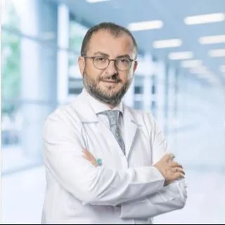 Doç. Dr. Ünal İsaoğlu — Kadın Hastalıkları Ve Doğum, Pendik, İstanbul. Portre fotoğrafı.