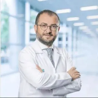 Doç. Dr. Ünal İsaoğlu — Kadın Hastalıkları Ve Doğum, Pendik, İstanbul. Portre fotoğrafı.