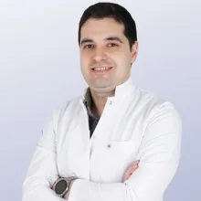 Op. Dr. Rafail İbayev — Genel Cerrahi, Ümraniye, İstanbul. Portre fotoğrafı.