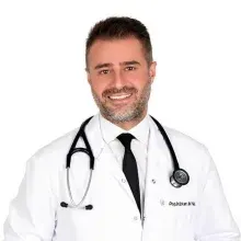 Prof. Dr. Erkan Baysal — Kardiyoloji, Diyarbakır. Portre fotoğrafı.