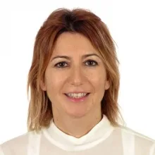 Kl. Psk. Elif Aybay — Psikoloji. Portre fotoğrafı.