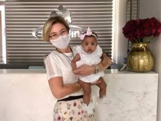 Op. Dr. Betül Kalay profilinde yer alan galeri fotoğrafı.