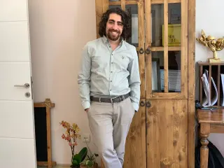 Doç. Dr. Alişan Burak Yaşar profilinde yer alan galeri fotoğrafı.