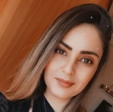 Psk. Elif Özselamoğlu — Psikoloji. Portre fotoğrafı.