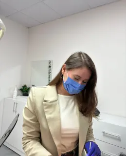 Dt. Yasemin Girişken profilinde yer alan galeri fotoğrafı.