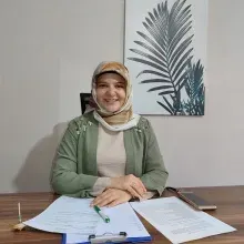 Uzm. Psk. Dan. Şükran Özdemir — Psikolojik Danışma ve Rehberlik, Adana. Portre fotoğrafı.