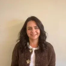 Psk. Arzu Hayırlı Usluer — Psikoloji, Ankara. Portre fotoğrafı.