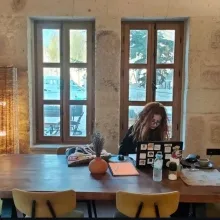 Psk. Elif Şara Topaktaş — Psikoloji, Gaziantep. Portre fotoğrafı.