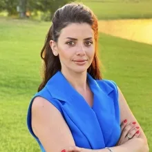 Kl. Psk. Seda Esmeroğlu — Psikoloji. Portre fotoğrafı.