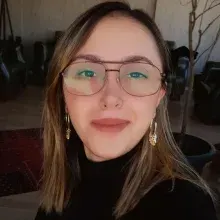 Psk. Dan. İlknur Yenigün Bağcı — Ankara. Portre fotoğrafı.