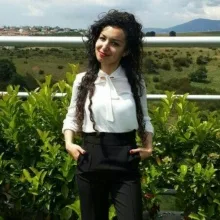 Dyt. Fatma Yıldırım — Diyetisyen. Portre fotoğrafı.