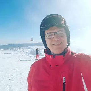 Prof. Dr. Taner Yılmaz profilinde yer alan galeri fotoğrafı.