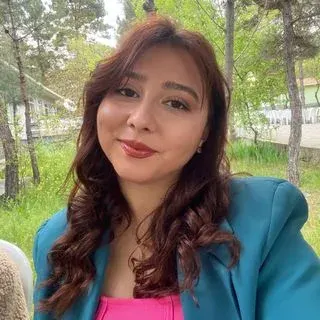 Psk. Sıla Güler — Psikoloji, Ataşehir, İstanbul. Portre fotoğrafı.