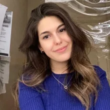 Psk. Gülfem Babür. Portre fotoğrafı.