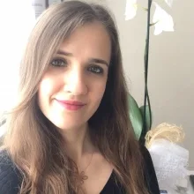 Psk. Hande Çetintaş Gündoğdu — Psikoloji. Portre fotoğrafı.