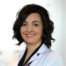 Uzm. Dr. Burcu Çalışkan — Çocuk Sağlığı Ve Hastalıkları, Samsun. Portre fotoğrafı.