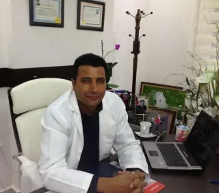 Uzm. Dr. Cahit Tuver profilinde yer alan galeri fotoğrafı.