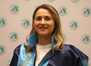Prof. Dr. Hacer Şahin Aydınyurt profilinde yer alan galeri fotoğrafı.