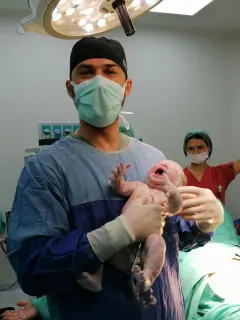 Op. Dr. Talha Ayvaz profilinde yer alan galeri fotoğrafı.