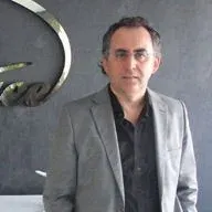 Op. Dr. Hadi Nural — Kulak Burun Boğaz, Antalya. Portre fotoğrafı.