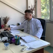 Psk. Ertuğrul Akgöz — Psikoloji. Portre fotoğrafı.