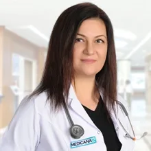 Dr. Öğr. Üyesi Yeliz Zahiroğlu — Romatoloji, Canik, Samsun. Portre fotoğrafı.