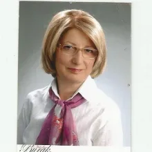 Uzm. Dr. Rengin Hassa — Çocuk Sağlığı Ve Hastalıkları, Eskişehir. Portre fotoğrafı.