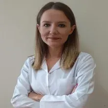 Psk. Melda Dönmez — Psikoloji, Balıkesir. Portre fotoğrafı.