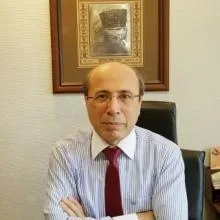 Prof. Dr. Turgut Göksoy — Fiziksel Tıp Ve Rehabilitasyon, İstanbul. Portre fotoğrafı.