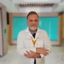 Op. Dr. Gürsu Özer — Genel Cerrahi, Osmangazi, Bursa. Portre fotoğrafı.