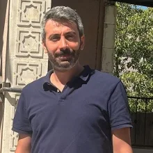Doç. Dr. Mesut Işık — Psikiyatri, Van. Portre fotoğrafı.