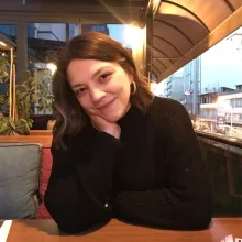 Psk. Cansu Cengiz — Psikoloji, Denizli. Portre fotoğrafı.
