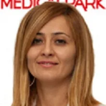 Uzm. Dr. Devrim Sakallı Çakçak — Dermatoloji, Antalya. Portre fotoğrafı.